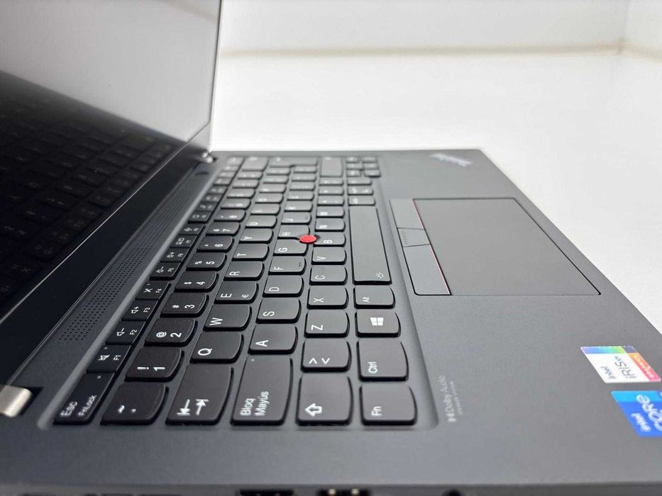 Laptop Lenovo ThikPad T14S i7-1185G7 16GB 240SSD 14'' FHD Touch WIN 11 Pro