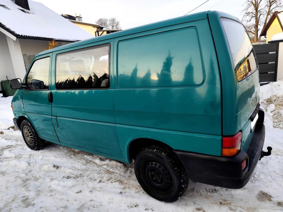 Volkswagen Transporter T4 2.4 D 6 Osobowe
