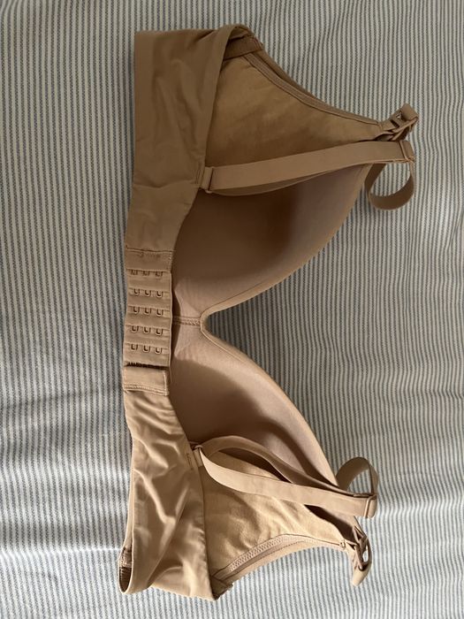 Soutien de amamentação OYSHO tamanho 95B