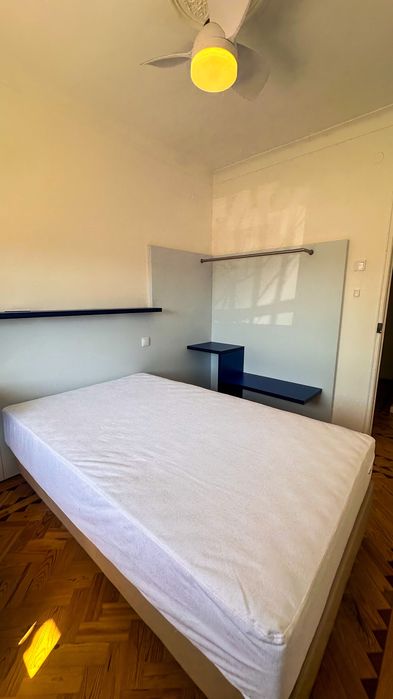 Aluguer de Quarto - Moradia Costa da Caparica