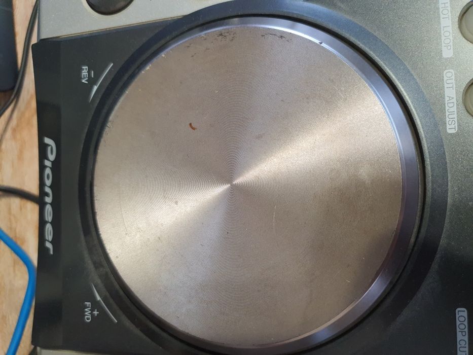 PIONEER CDJ-200 проигрыватель