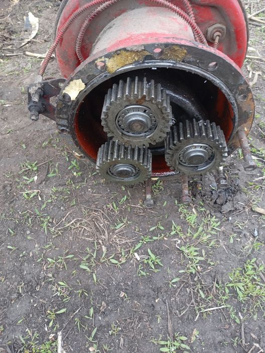 Запчастини бу  на полісся 812