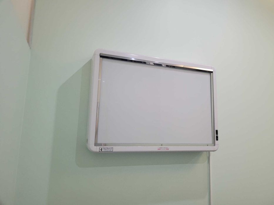 Negatoscópio 2 corpos, em chapa de aço inoxidável - NOVO