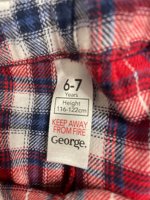 George тепла фланелева подарункова піжама для хлопчика 6-7 років