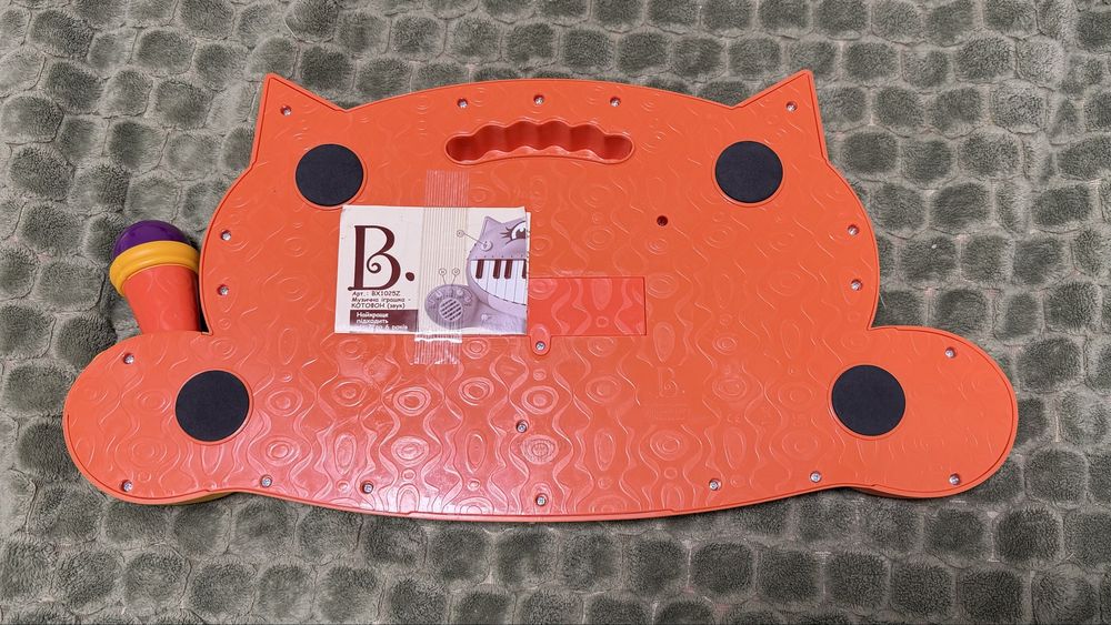 Продам детскую игрушку Піаніно Battat Котофон в новом идеальном состоянии