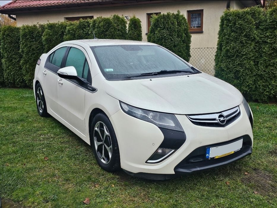 Opel Ampera PHEV / zasięg 70km / plug in hybrid / volt / zamiana