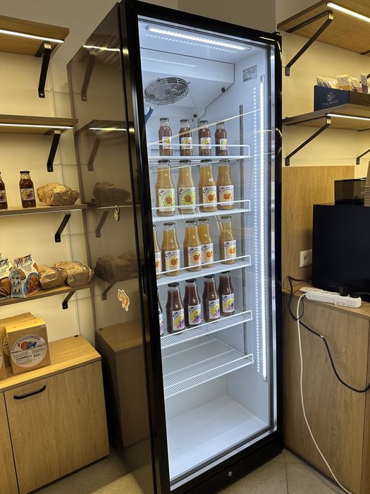 Холодильна шафа ТМ Juka