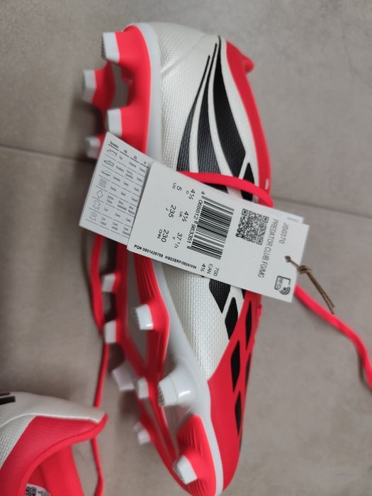 Chuteiras futebol  Adidas Predator 37 1/3 novas