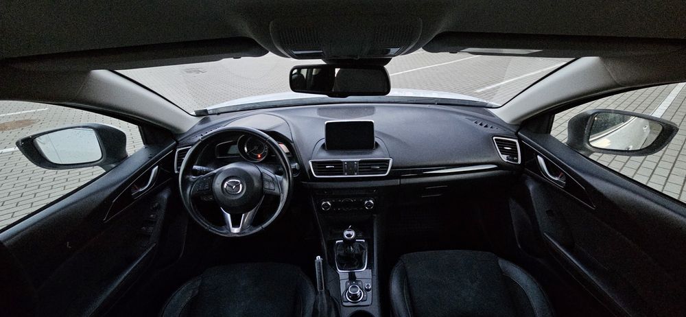 Mazda 3 skyactive 1.5 diesel wersja Takumi super stan