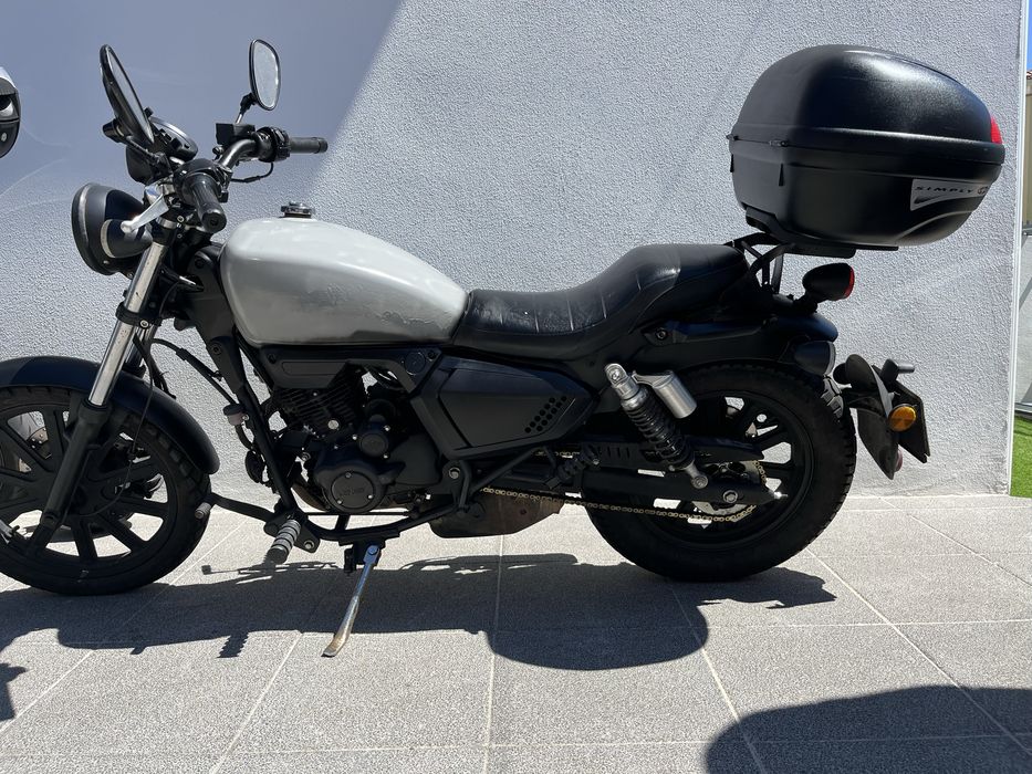 Keeway k-light 125 com mala