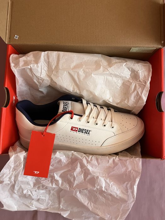 Wyprzedaż sneakersy męskie Diesel.