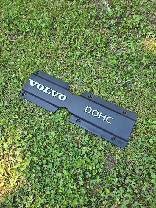 Osłona górna cewek silnika Volvo V70 S70 XC70 850 Nr 6842796