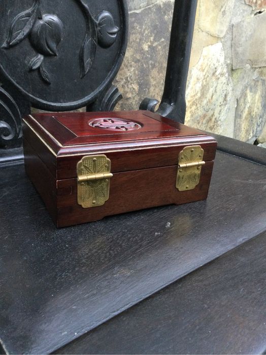 Guarda joias Madeira Pau Rosa China Republica 15,5 cm