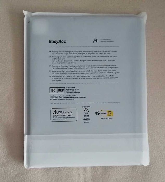 EasyAcc Etui do iPada Pro 13" M4 (2024) półprzezroczyste czarne
