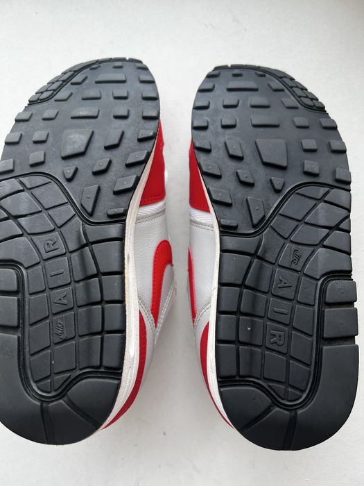 Жіночі кросівки Nike Air Max 1