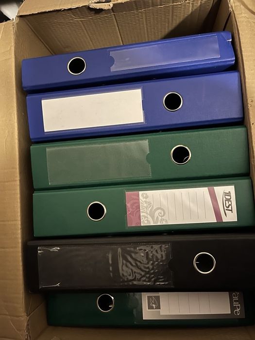 Segregator A4, stan bardzo dobry