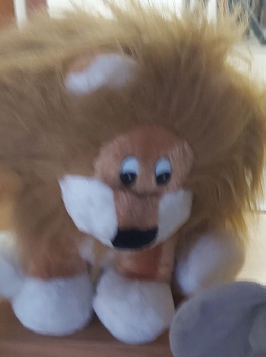 Varios peluches.