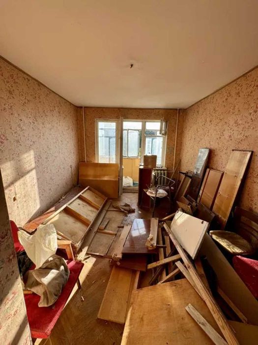 ПРОДАМ 1 кім квартиру Николайчука Ивана ул. (Серафимовича) 19/2