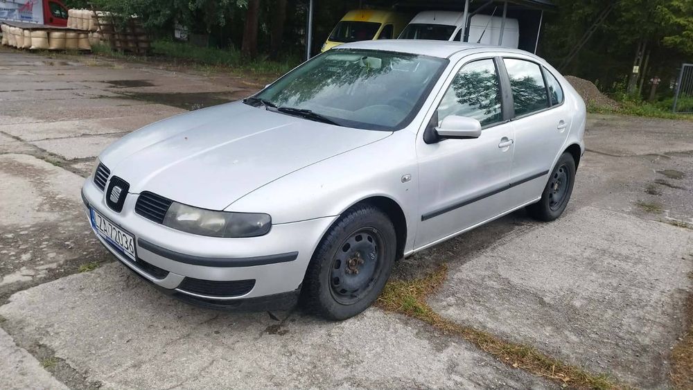 Крышка багажника Seat Leon 1.6 V16 AZD, мкпп ERT є весь перед , зад  Сеат Леон кришка багажника