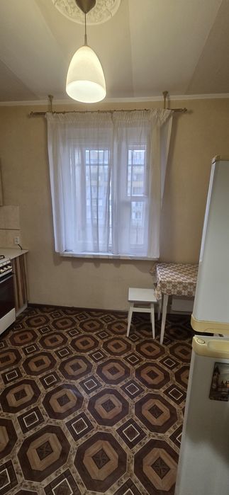 Продам 1 кімнатну Рональда Рейгана 11а