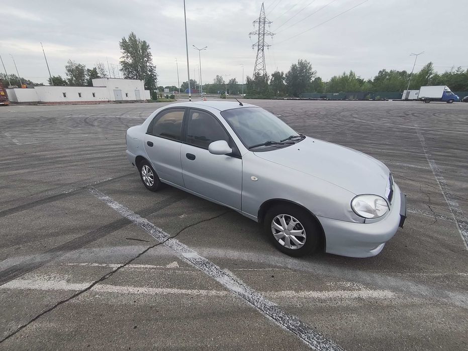 Daewoo lanos 2012 1.5 газ/бензф