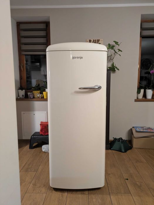Lodówka goranje retro