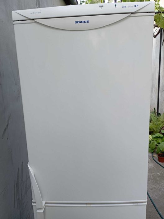 Холодильник SNAIGE 1803АА-00SNR2A
