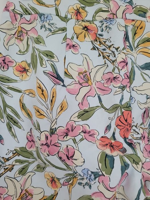 Spodnie  r.36 Reserved