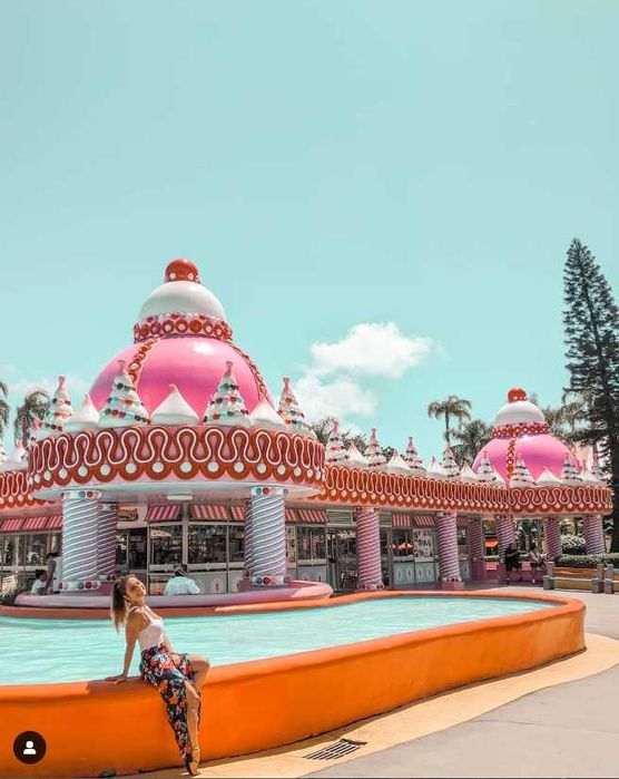 Saia Comprida com Rachas Laterais Acentuadas