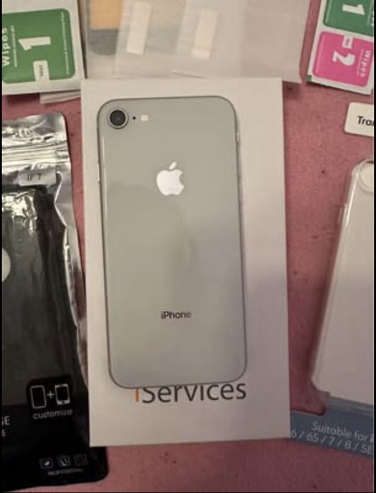 Iphone 8 - 64’gb