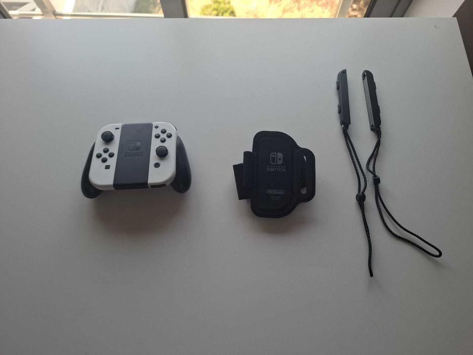 Nintendo Switch OLED + Jogos + Mala Bigben + Acessórios | Excelente Estado