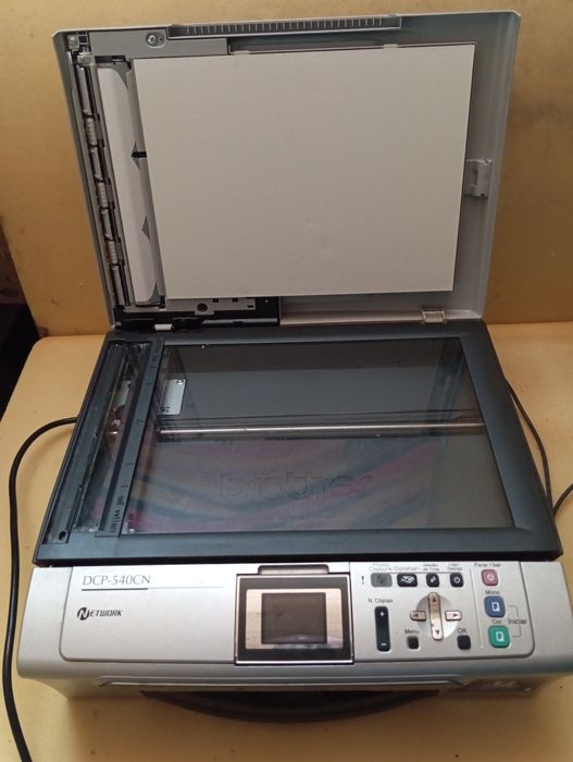 impressora multifunções a cores Brother DCP-540CN.