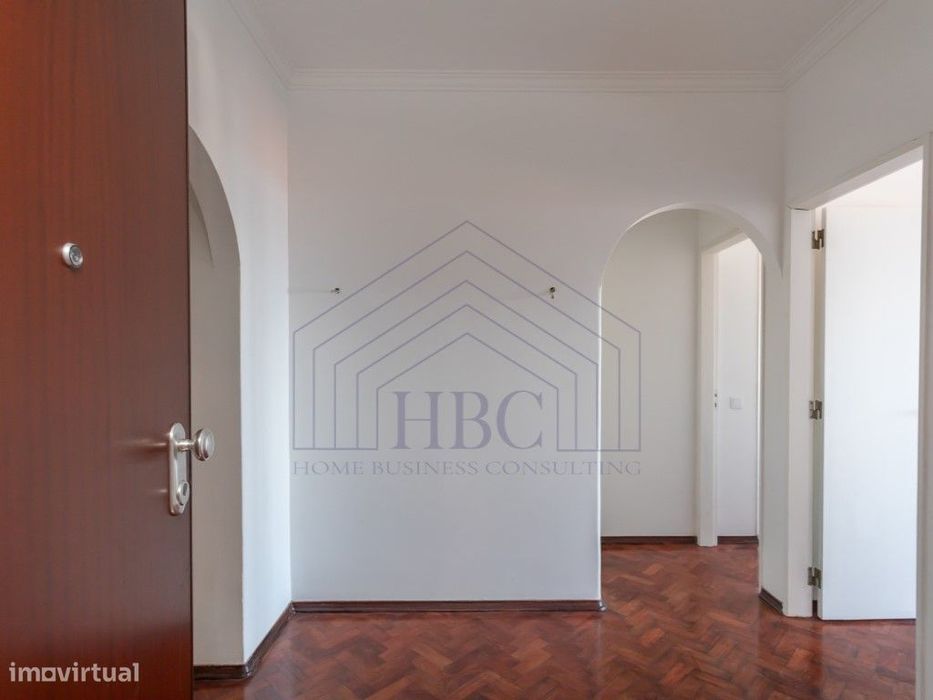 Apartamento T3 com Vista Rio - Lisboa