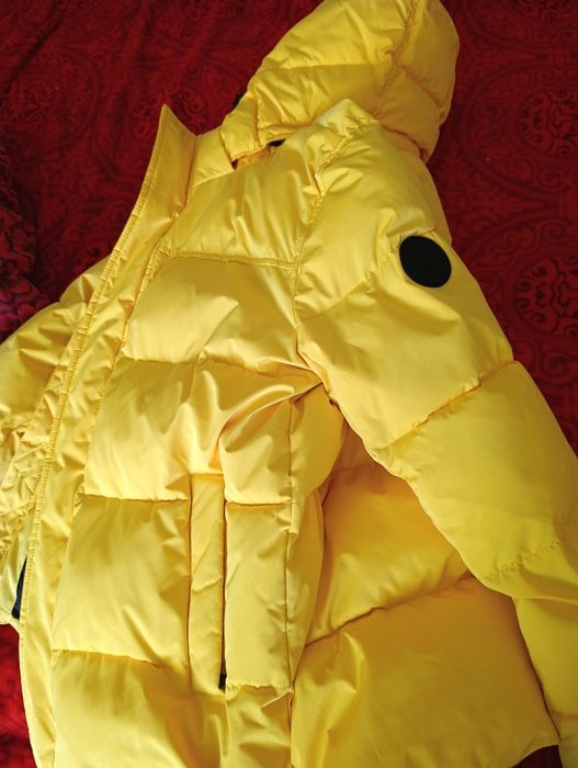 Пуховик жёлтый мужской L