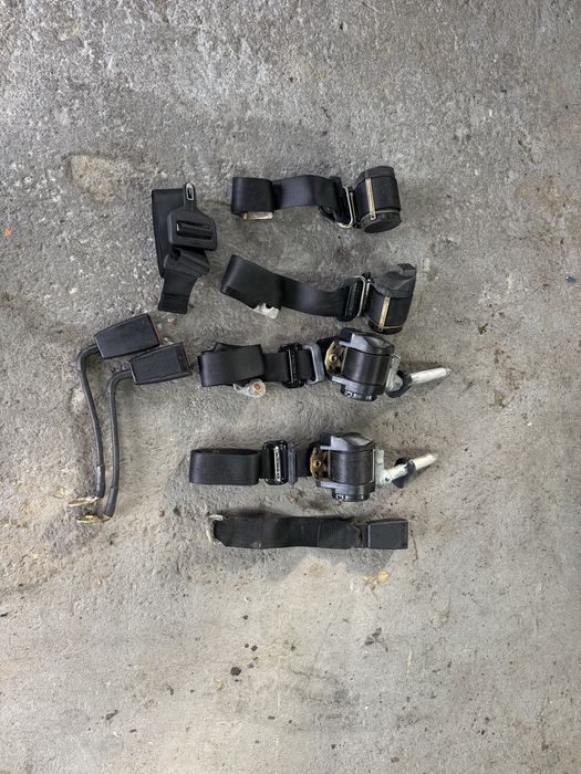 Czesci mercedes mercedes w124 wąska listwa