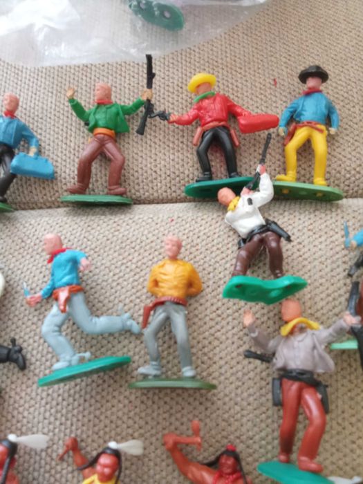 Timpo Swoppets Hong Kong