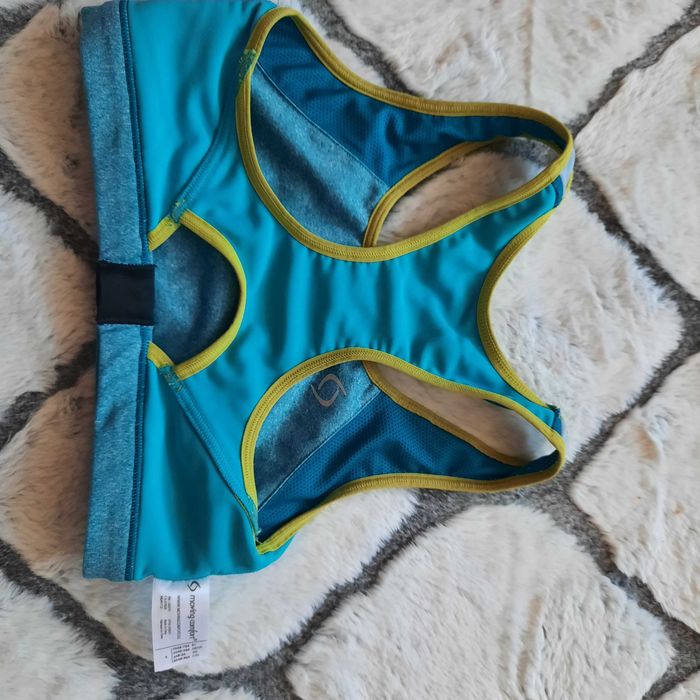 Damski sportowy biustonosz rozm. S