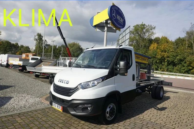 Iveco 35C16 rama wywrotka skrzynia HDS plandeka żuraw  Możliwość montażu dowolnej zabudowy / HDS / wywrotka