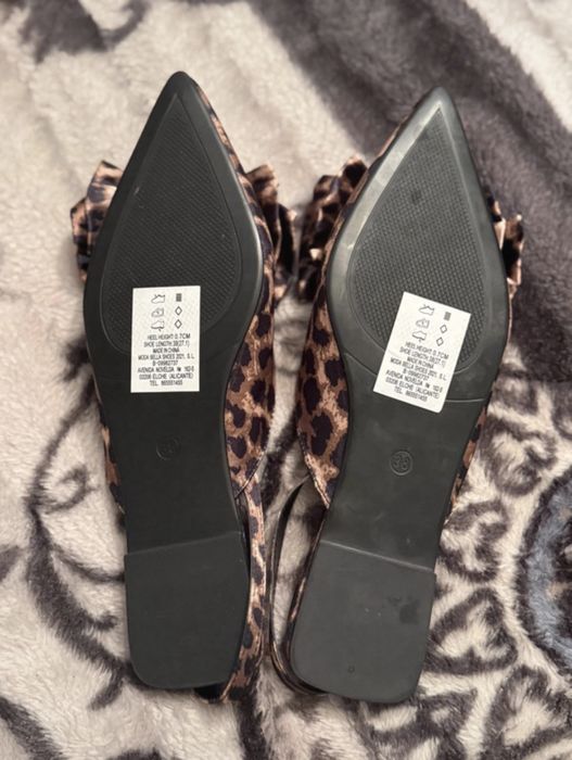 Sandalias tigresas Novas