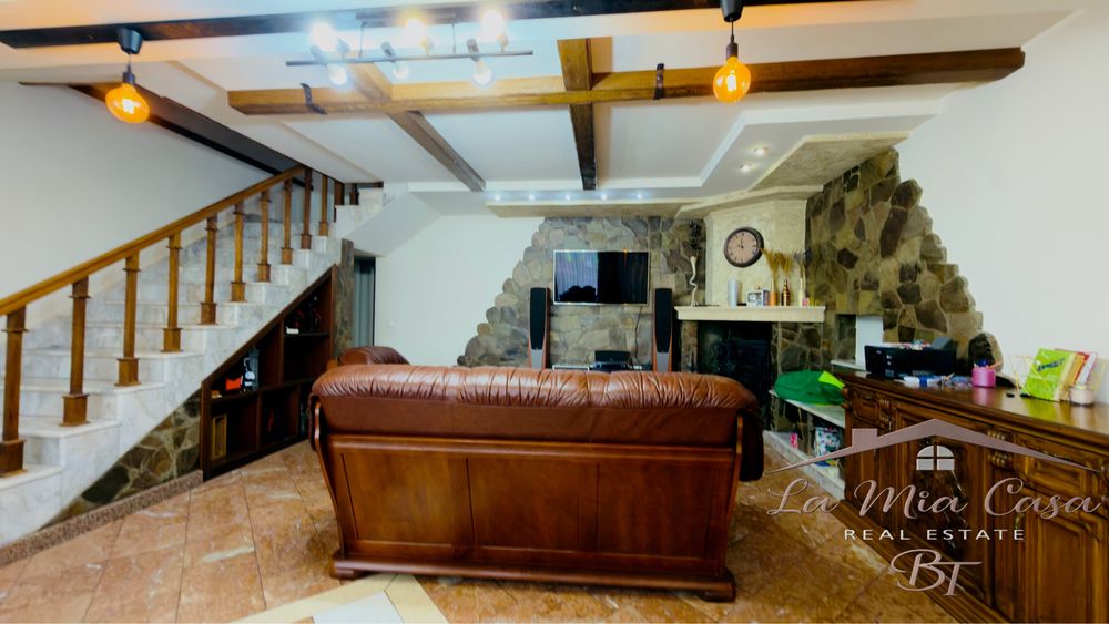 Продаж шикарного будинку , 15 хв від Чернівців