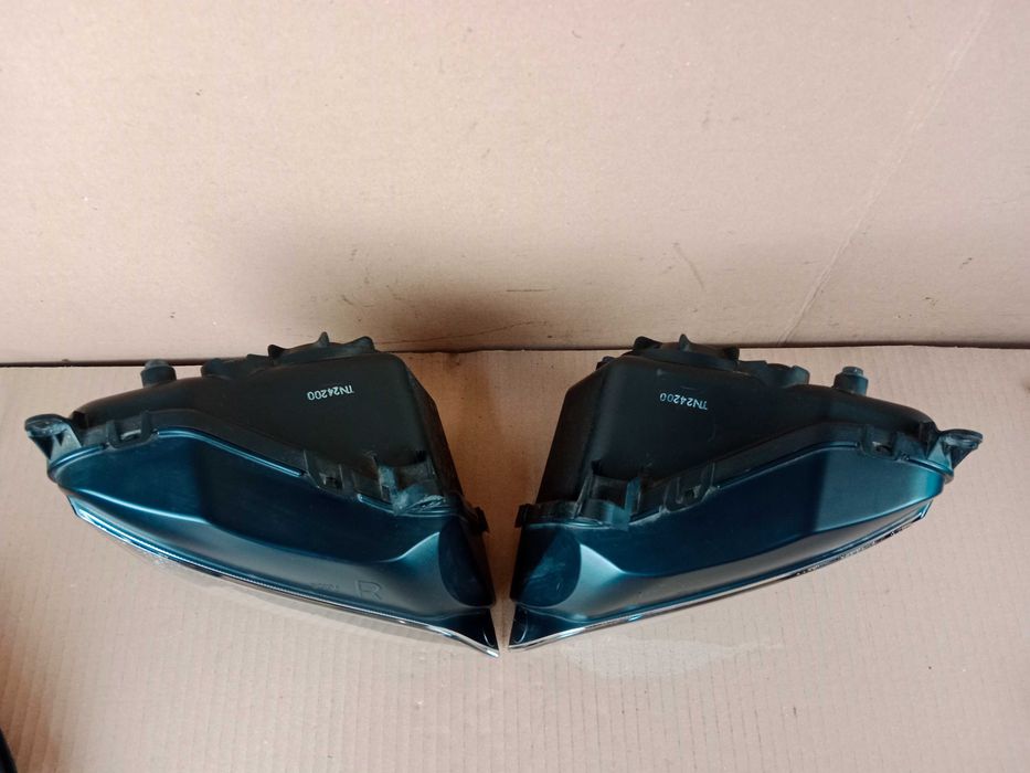 Honda CBR 600 RR PC40 Lampy Reflektory Przednie Lampa Reflektor Przód