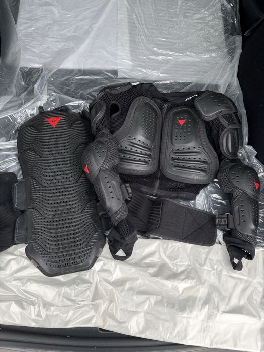 Моточерепаха Dainese XL оригинал