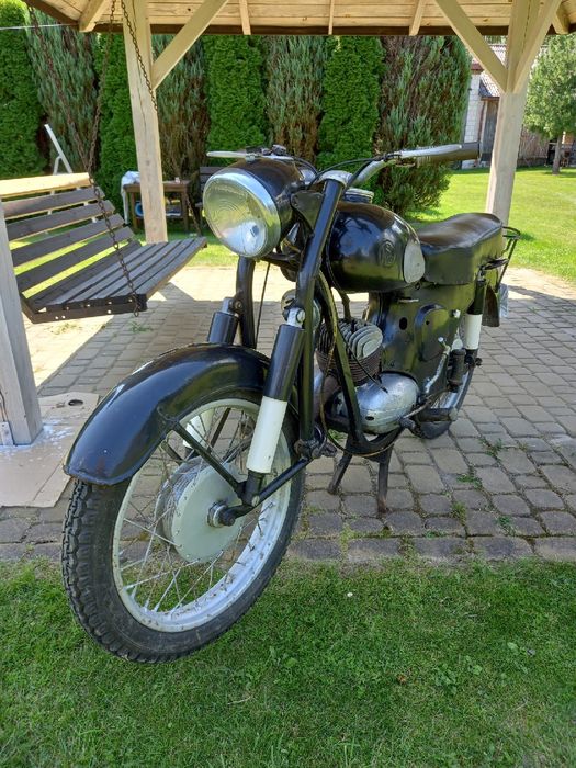 Motocykl SHL M11 z czasów PRL-u