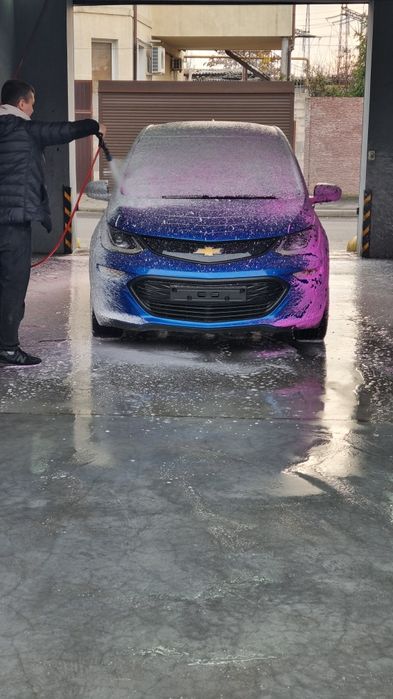 Продам Шевроле Болт EV
