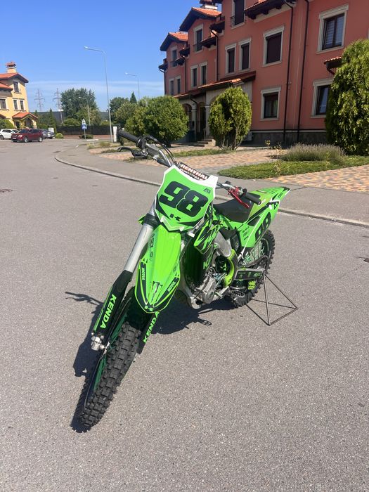 Продам кроссовий мотоцикл Kawasaki KX250F