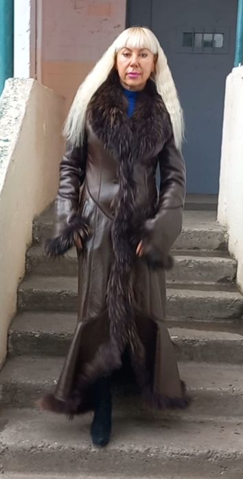 Продам натуральную Дубленку ,размер S/Mпо хорошой цене