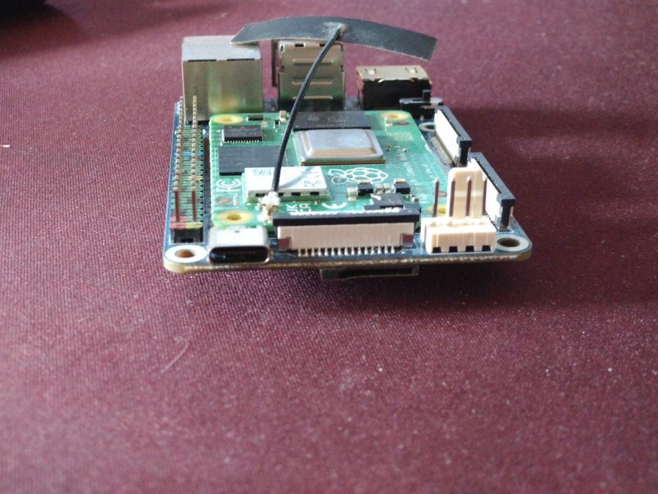 Raspberry pi 4 2gb/32gb + SSD 128gb