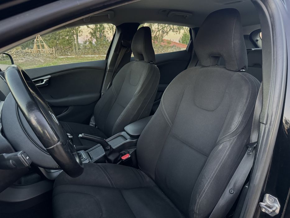 Volvo v40 d2 Kinetic eco, 2.0 120cv de 2016 — photo 5