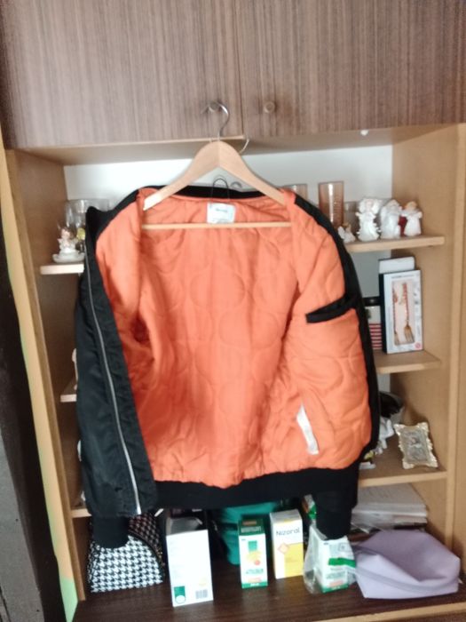 Kurtka bomberka Bershka rozmM