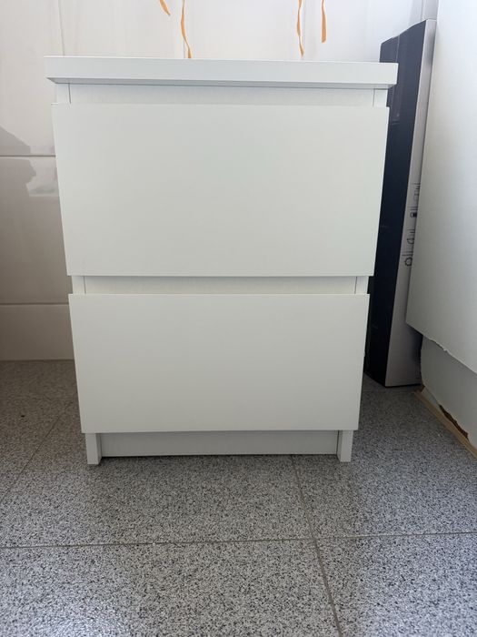 Mesa de cabeceira
